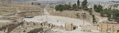 Jerash oval forum 0778 panorama.jpg