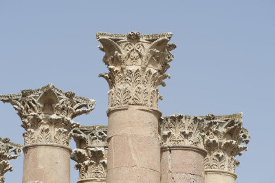 Jerash Artemis Temple 0830.jpg