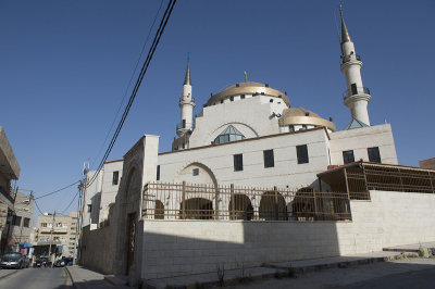 Madaba King Hussain Mosque 2589.jpg