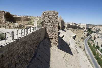 Jordan Karak Castle 2013 2528.jpg