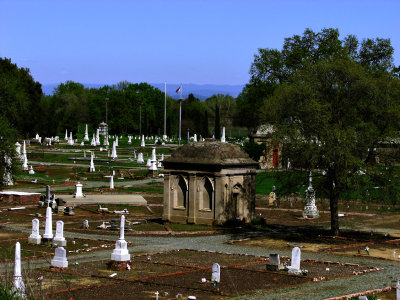 Cemetery_IMG_9418b-DPCs8.jpg