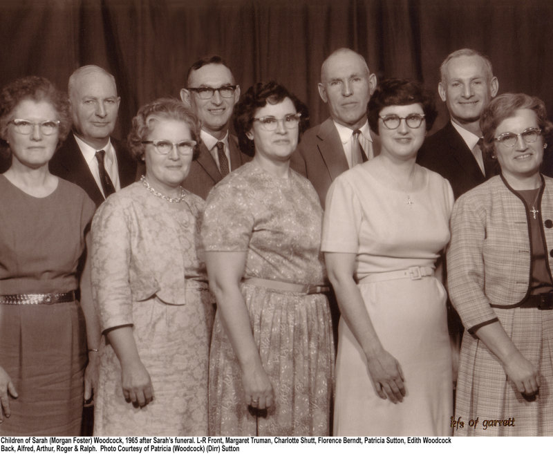 All nine Sarahs Funeral 1965.jpg