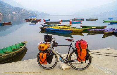 455    Darby touring Nepal - Trek 520 touring bike