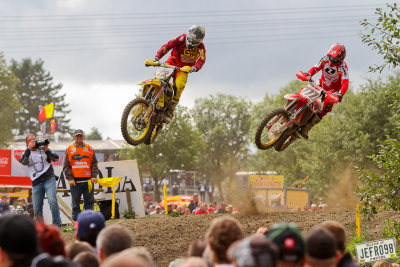Strijbos & Bobryshev