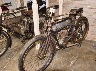 1909 Yale
