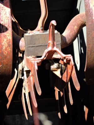 Thresher intake hook October 18th 2015