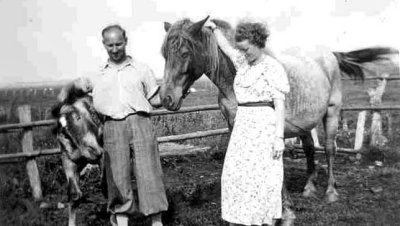 Walter_and_Hildegard_Bessel_Horses.jpg