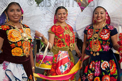 Tres Tehuanas from Juchitan