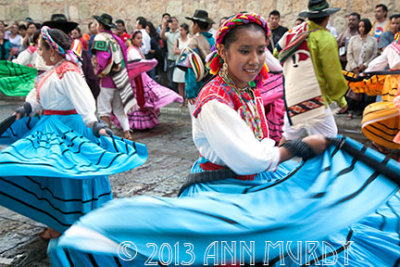 Dancers from Ejutla on Alcala