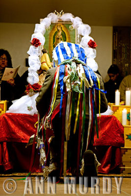 Dario Praying