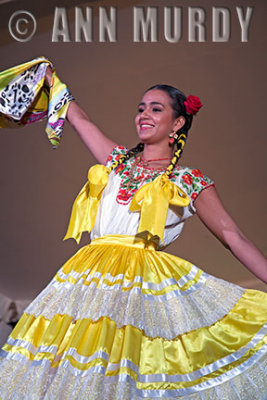 Contestant from Pinotepa Nacional