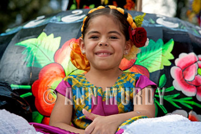 Little Tehuana in Parade