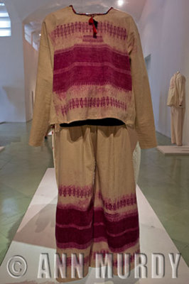 Ceremonial traje from Santiago Ixtayutla, Oaxaca (Costa)