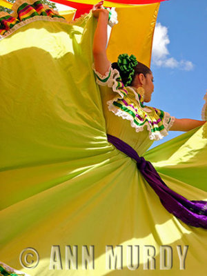 Folkoric Dancer at El Rancho de Las Golondrinas