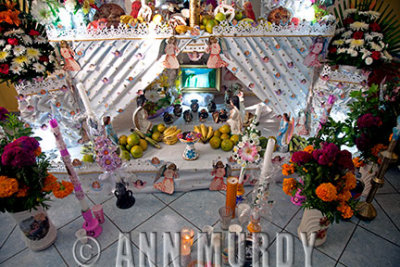 Bottom tier of Maria's altar