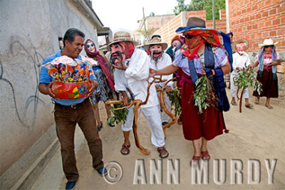 Section 2 off to the Palacio Municipal