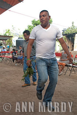 Toms's son dancing the jarabe, Section 4