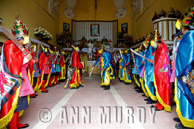 Danza de los Moros inside the capilla