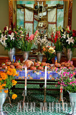 Altar in the Casa Cristo Grande