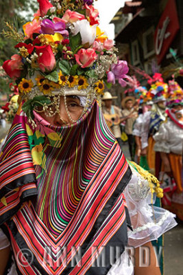 Women from Santa Fe de Laguna