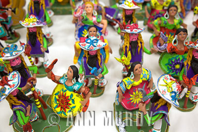 Ceramics figures from Ocumicho in concurso