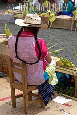 Palm weaver in Uruapan