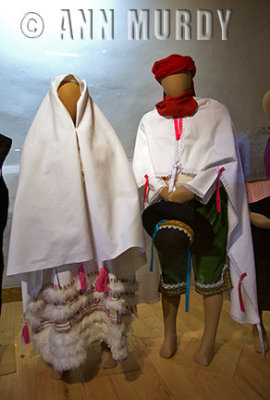 Couple's wedding traje from Zinacatan, Chiapas