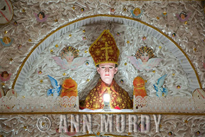 Detail of altar for Amando Pablo