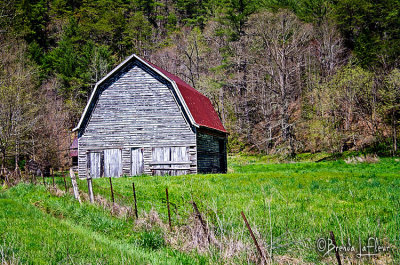 Townsend Barn 01.jpg