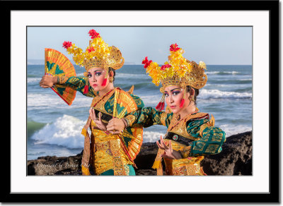 Santi and Mega - two lovely legong dancers 2