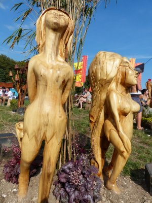 Carved nudes