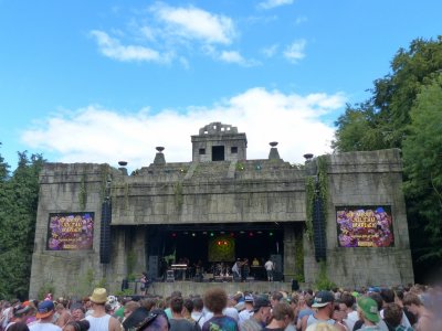 The amazing Lions Den stage