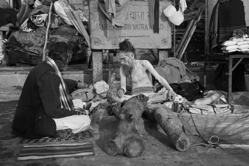 Naga Sadhu with man bw.jpg