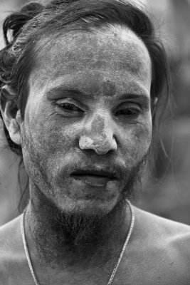 Naga Sadhu 27 bw.jpg