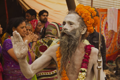 Naga Sadhu 54 take 2.jpg