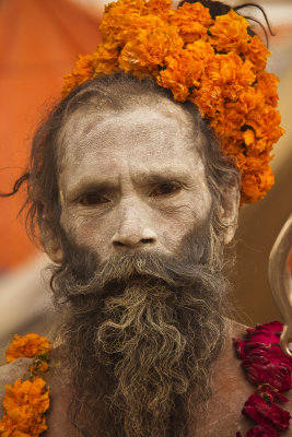 Naga Sadhu 58 take 2.jpg