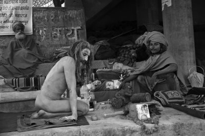 Varanasi Sadhu 04 bw.jpg