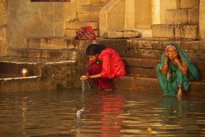 Along the Ganges two ladies.jpg