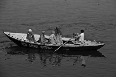 Sadhus in boat bw.jpg