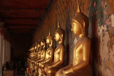 Wat Arun inside detail.jpg