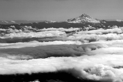 111008_MtCloud_4396m.jpg