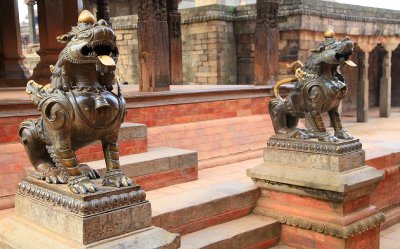 141205_Bhaktapur_ChayasilinMandap_6866m.jpg