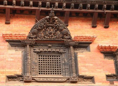 141205_Bhaktapur_window_6862m.jpg