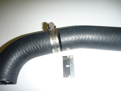 Hose clamp as cutting guide
