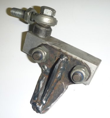 Borken Cape uprated panhard mount