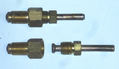 Bubble adapter with fully-threaded tube nut