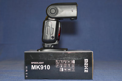 Meike MK910 Flash