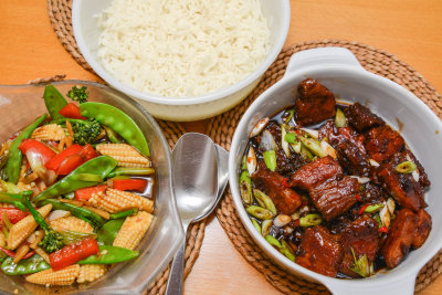 Red-Cooked Pork with Stir-Fried Vegetables