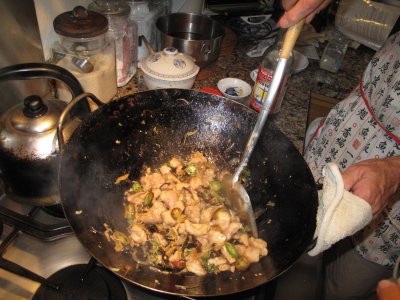 Stir-fried Chicken with Slivered Ginger, Wood Ear Mushrooms and Chillies (Gkai Pad King)