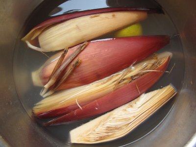 Banana flower, quartered